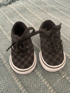 Vans Kids Black Checkerboard Low-Top Sneakers